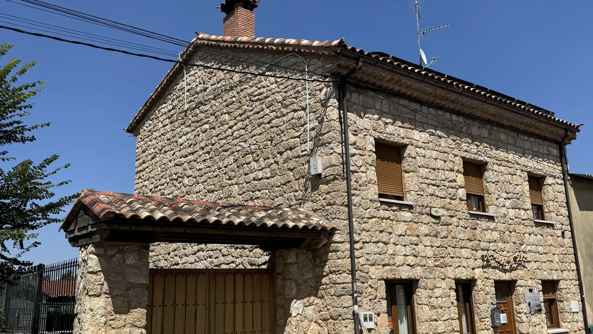 Exterior view of Premises for sale in Hornillos del Camino