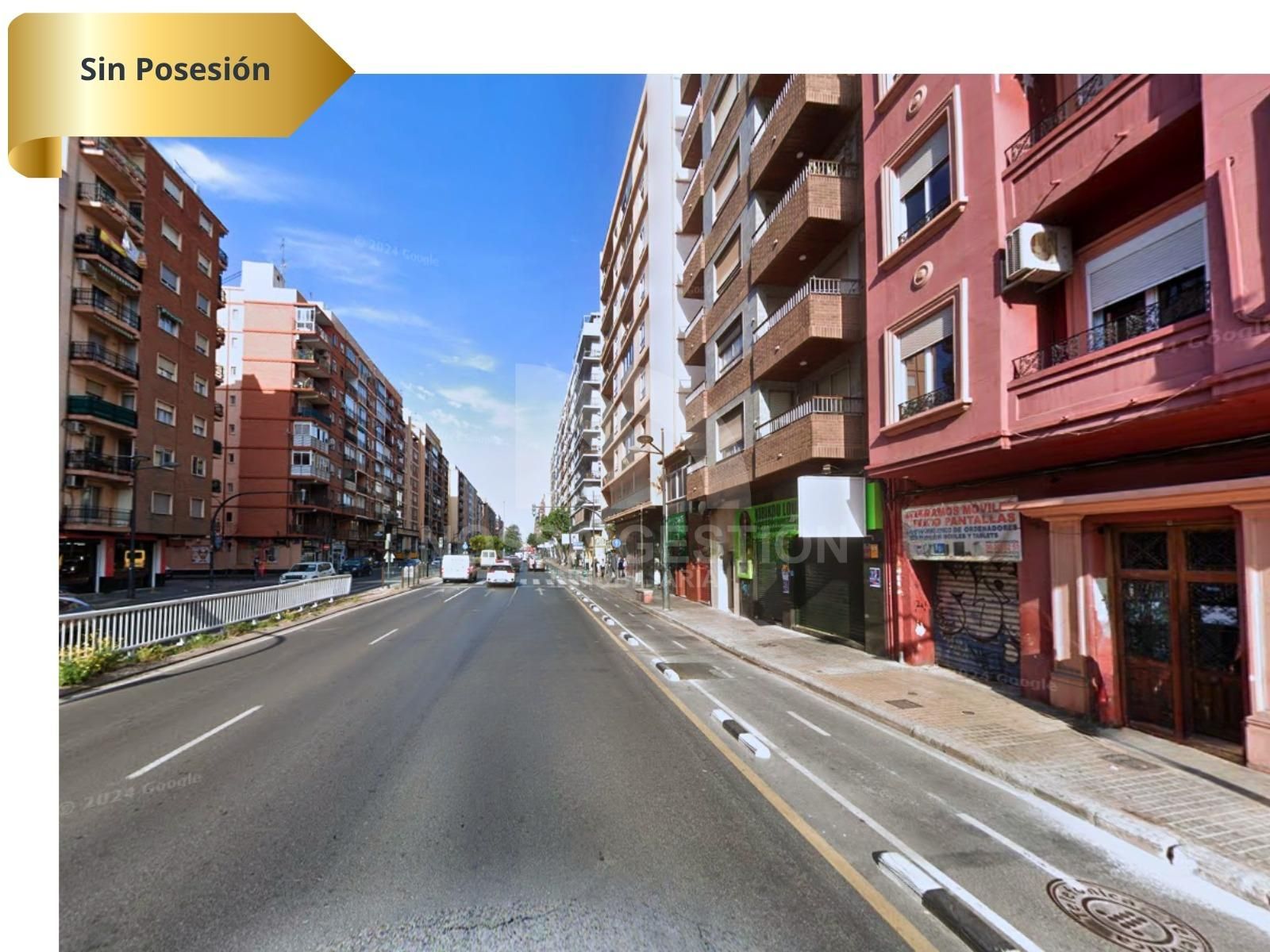 Vista exterior de Pis en venda en  Valencia Capital amb Balcó