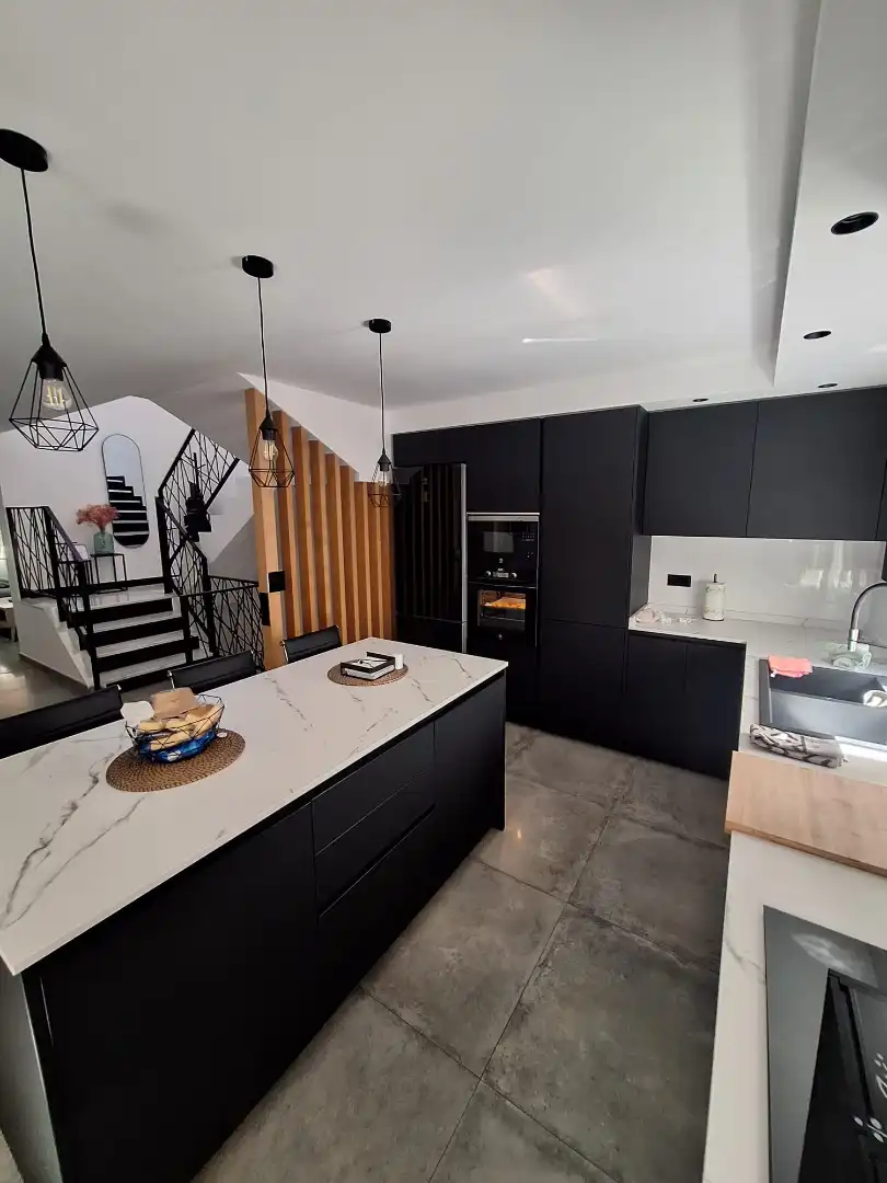 Wohnung mit Terrasse zum Verkauf in Santa María del Águila, imagen 4