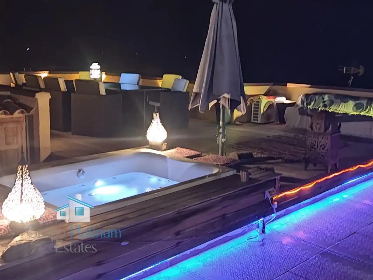Terrasse von Dachboden zum Verkauf in Cuevas del Almanzora mit Klimaanlage, Heizung und Schwimmbad