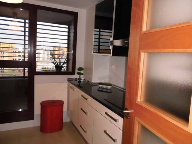 Piso en Alquiler en Calle Pedro Moreno en Muelle