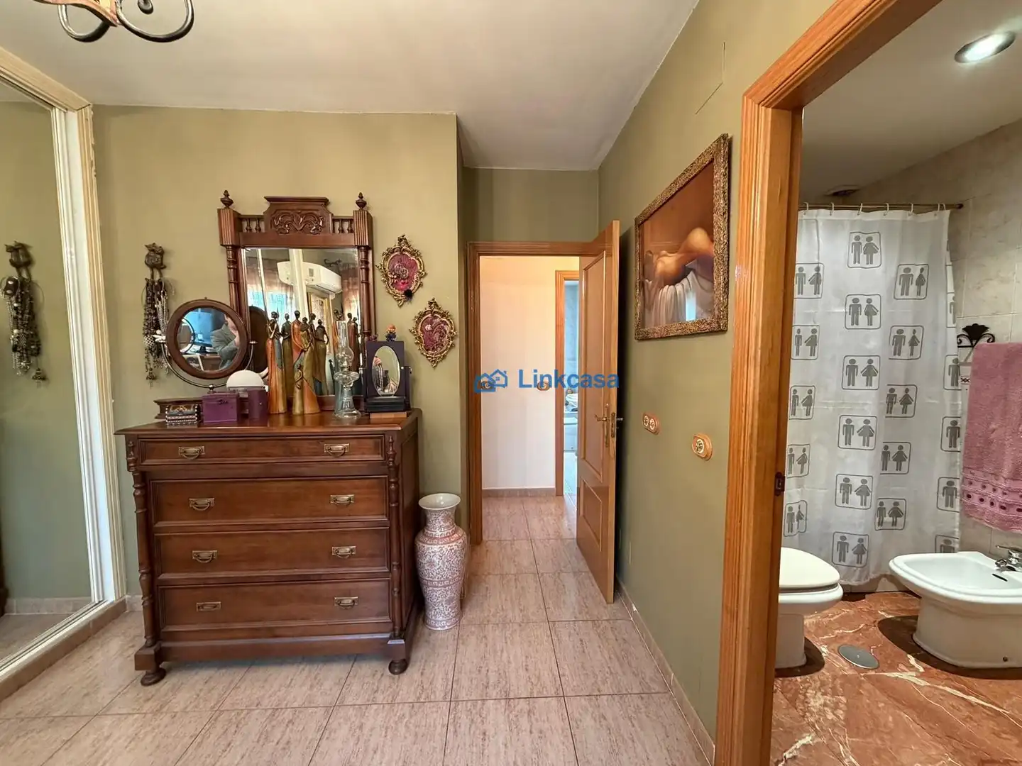 Casa adosada en venta en Velilla de San Antonio con Aire acondicionado, Calefacción y Jardín privado