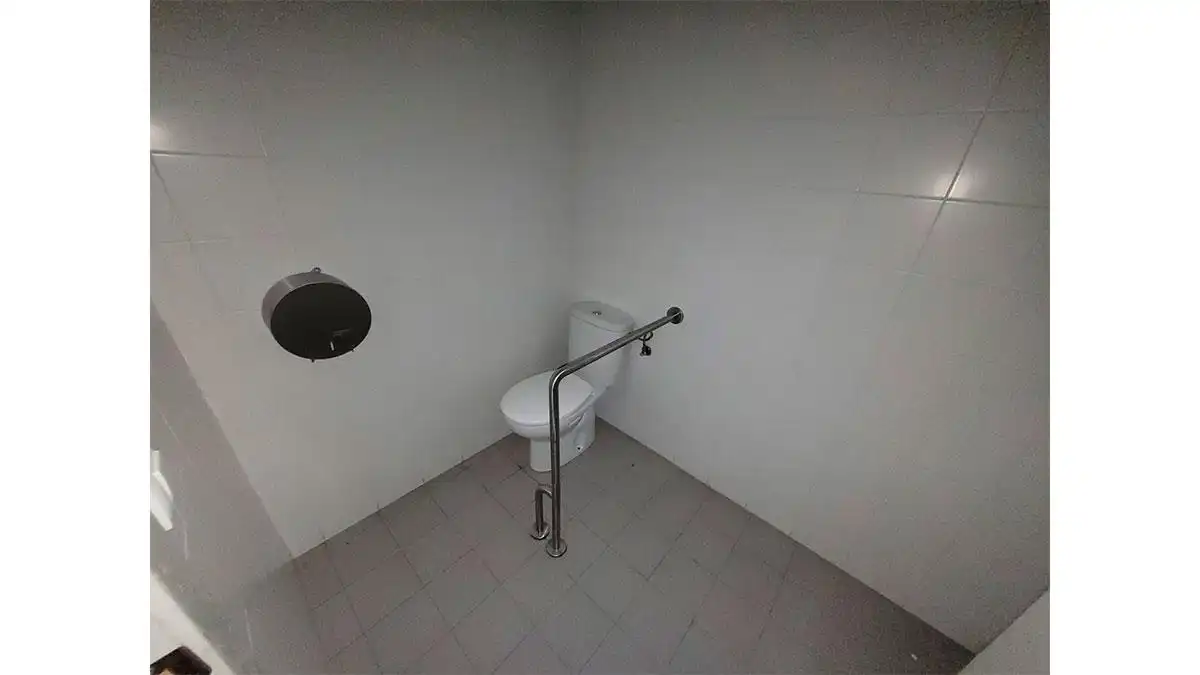 Bathroom of Commercial properties for sale in Castrillón