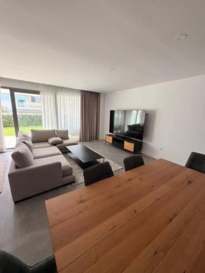 Detached homes for rent in El Faro de Calaburra - Chaparral
