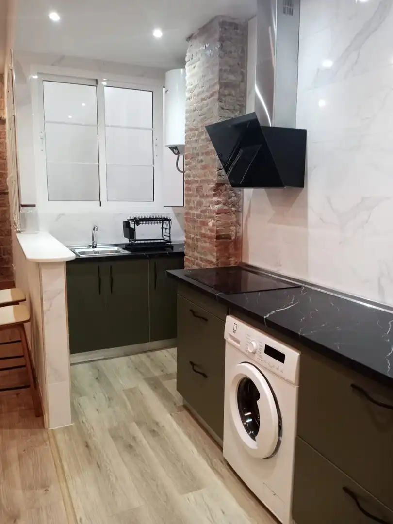 Cocina de Apartamento de alquiler en Málaga con Aire acondicionado y Amueblado