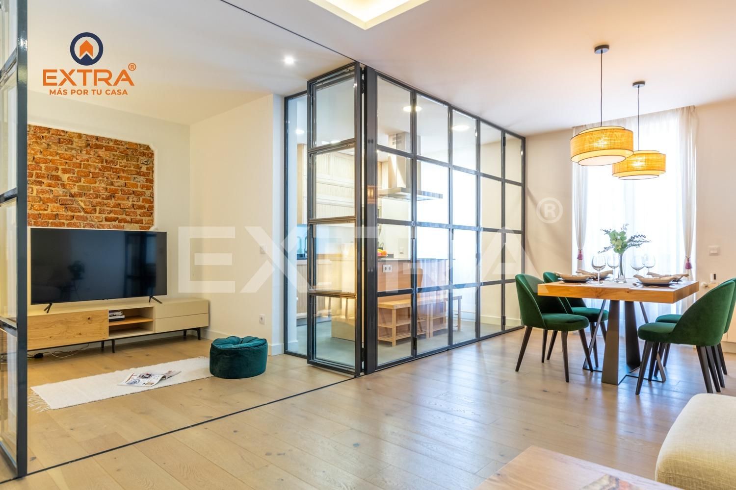 Living room of Flat for sale in  Madrid Capital  with Air Conditioner and Heating