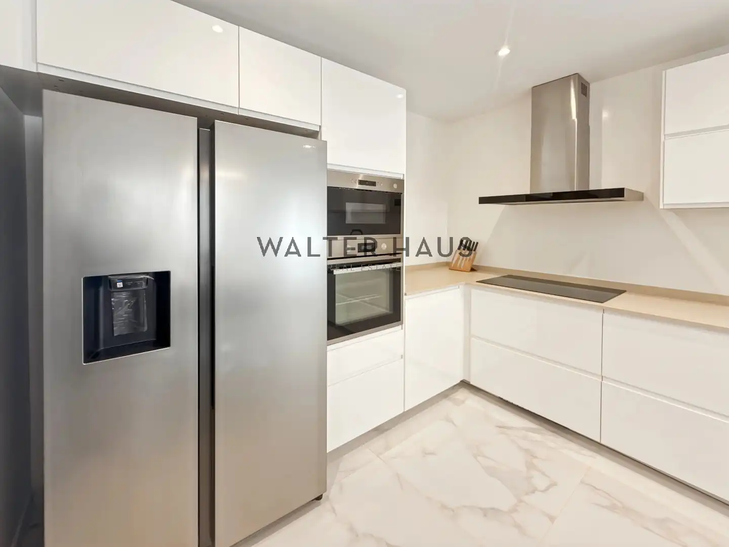 Cocina de Dúplex en venta en Barcelona con Aire acondicionado y Amueblado