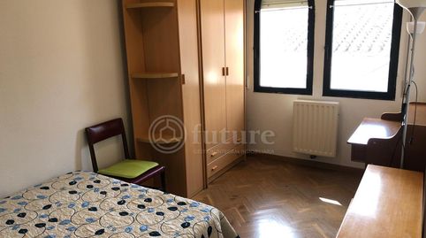 Foto 3 de Dúplex de alquiler en Calle la Cruz, San Vicente - Las Úrsulas, Salamanca Capital
