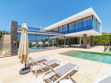 Haus mit Balkon zur Miete in Nueva Andalucía