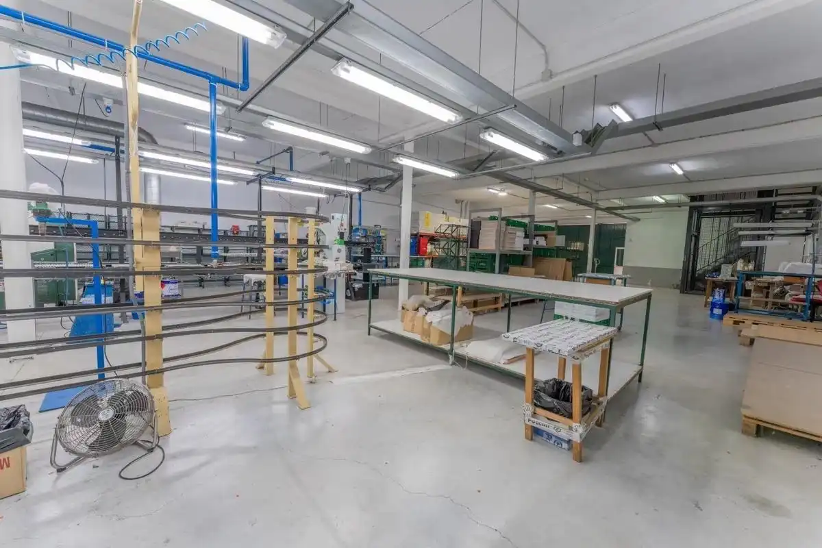 Industrial buildings for sale in Aspe
