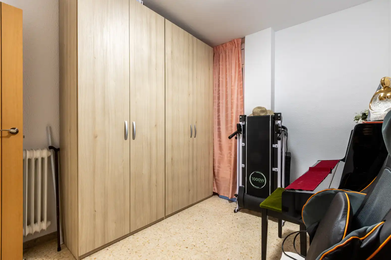 Habitación de Piso en venta en Terrassa con Calefacción y Balcón