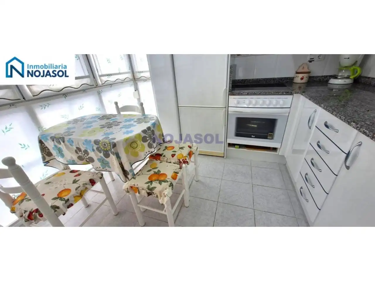 Cuina de Apartament en venda en Noja amb Calefacció, Terrassa i Traster
