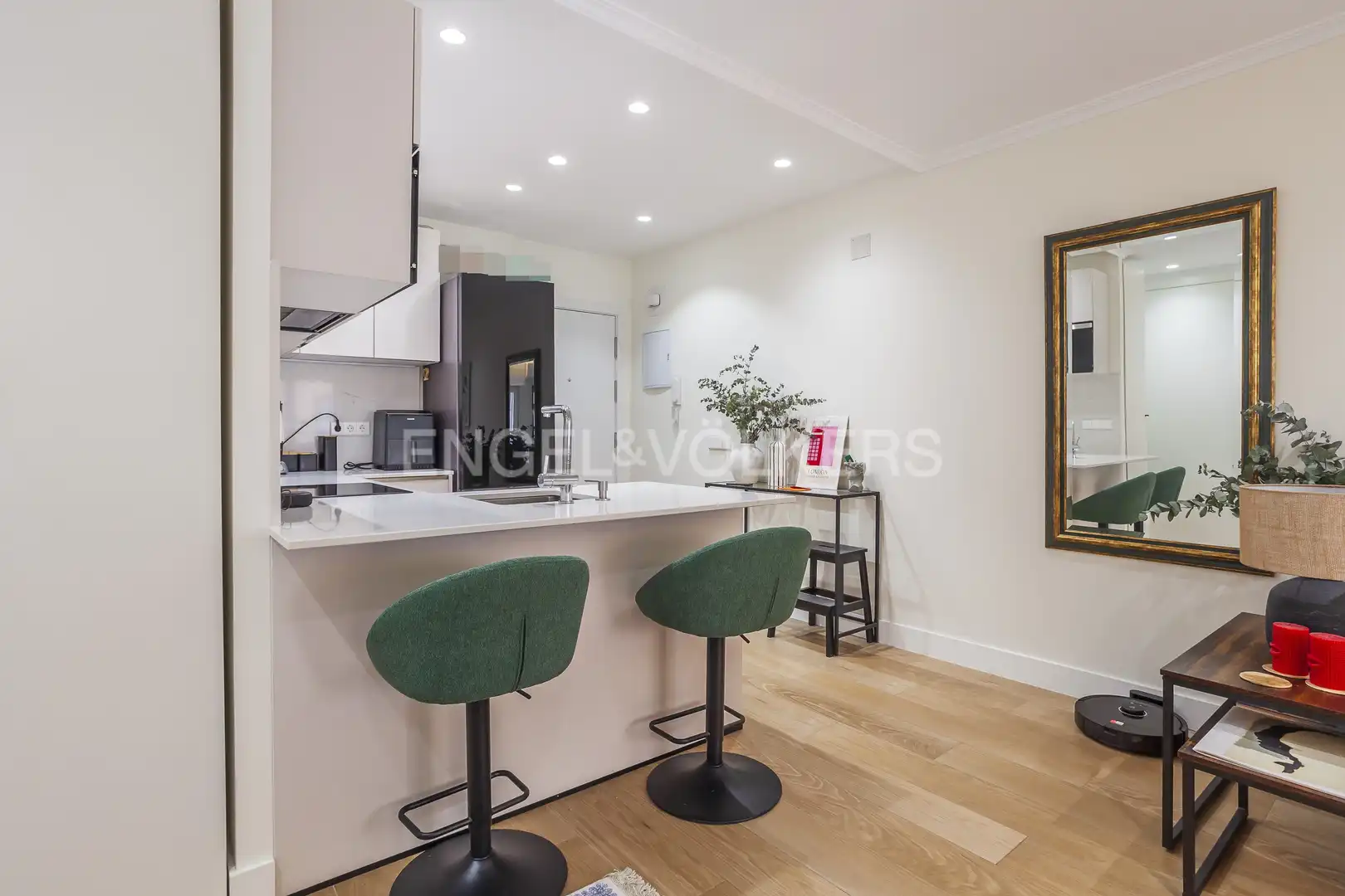 Kitchen of Flat for rent in Madrid  with Air Conditioner, Heating and Furnished