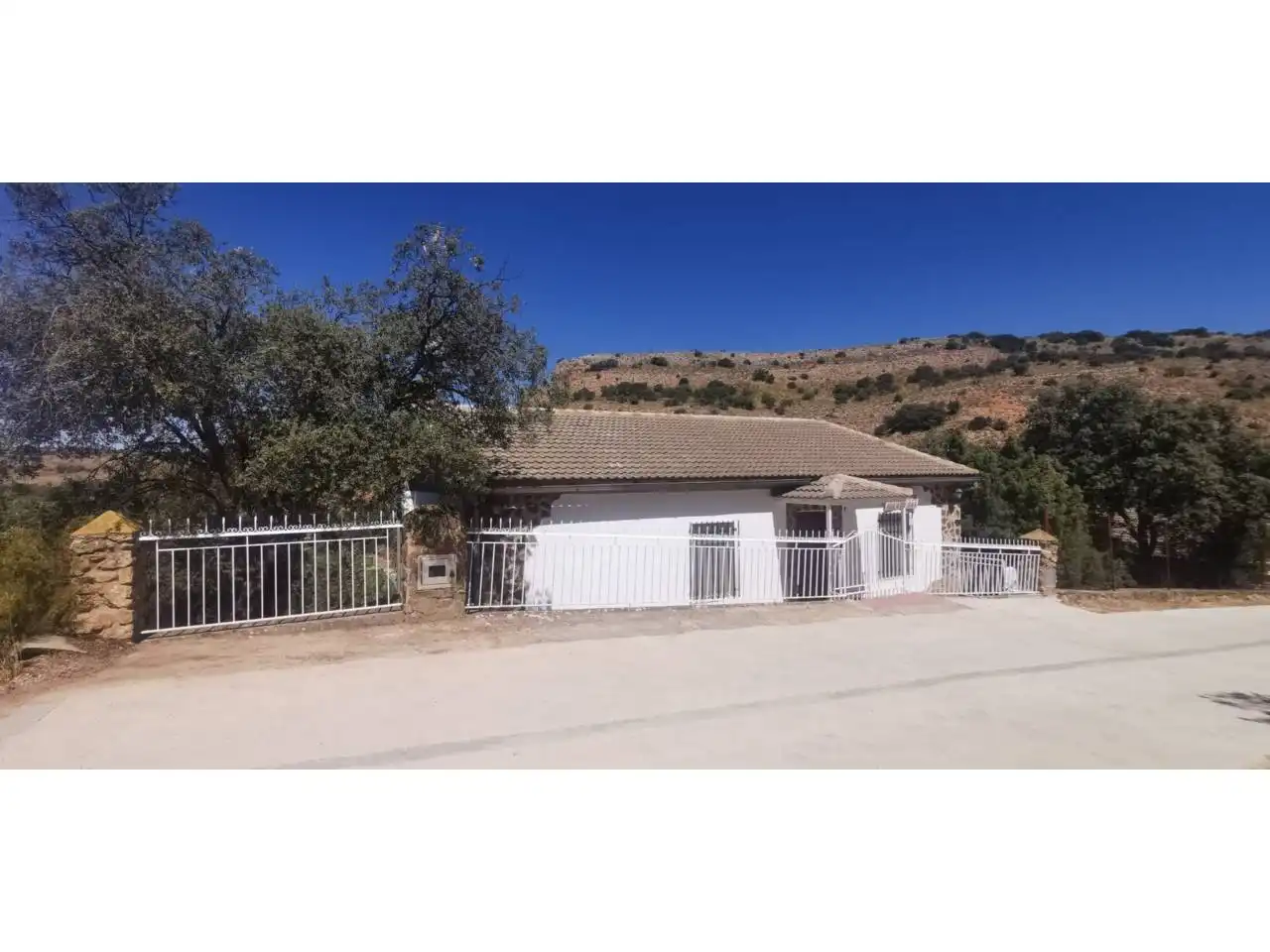 Vista exterior de Finca rústica en venta en Ossa de Montiel con Jardín privado y Terraza