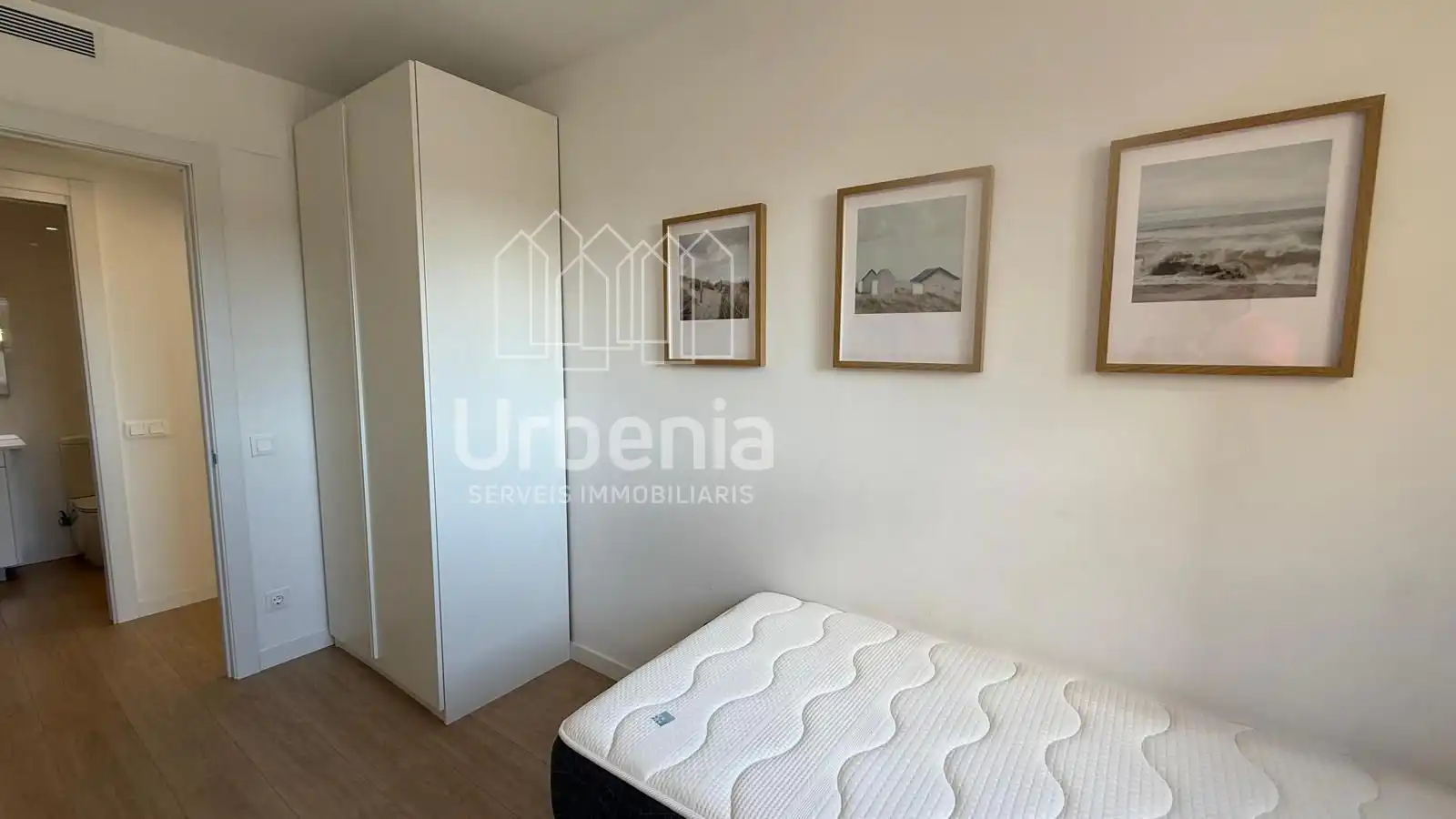 Schlafzimmer von Wohnung zur Miete in Badalona mit Heizung und Terrasse