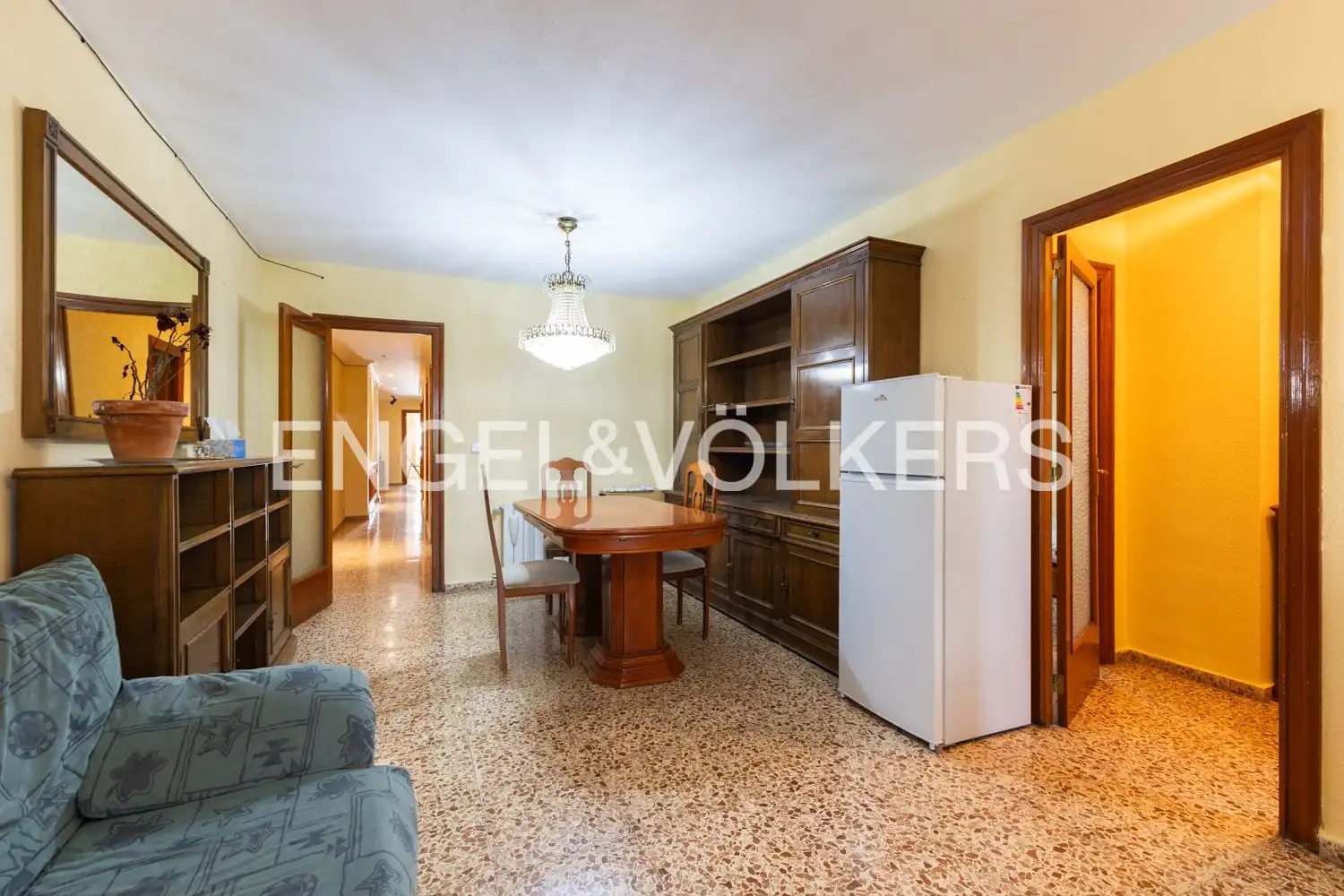 Vista exterior de Piso de alquiler en Valencia con Aire acondicionado, Calefacción y Terraza
