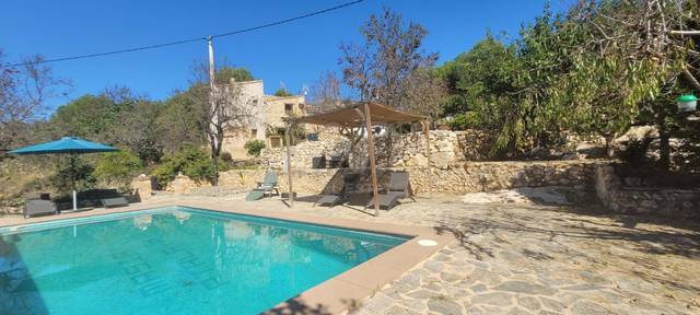 Casa-chalet en Venta en  Sendero masia atalaya 4, 4 en Atzeneta del Maestrat