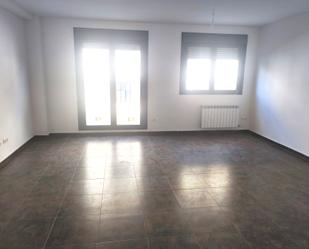Sala d'estar de Casa adosada en venda en Graus amb Calefacció, Terrassa i Traster