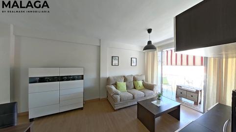 Foto 2 de Pis de lloguer a Málaga - C/ Emilio Prados, Girón - Las Delicias, Málaga