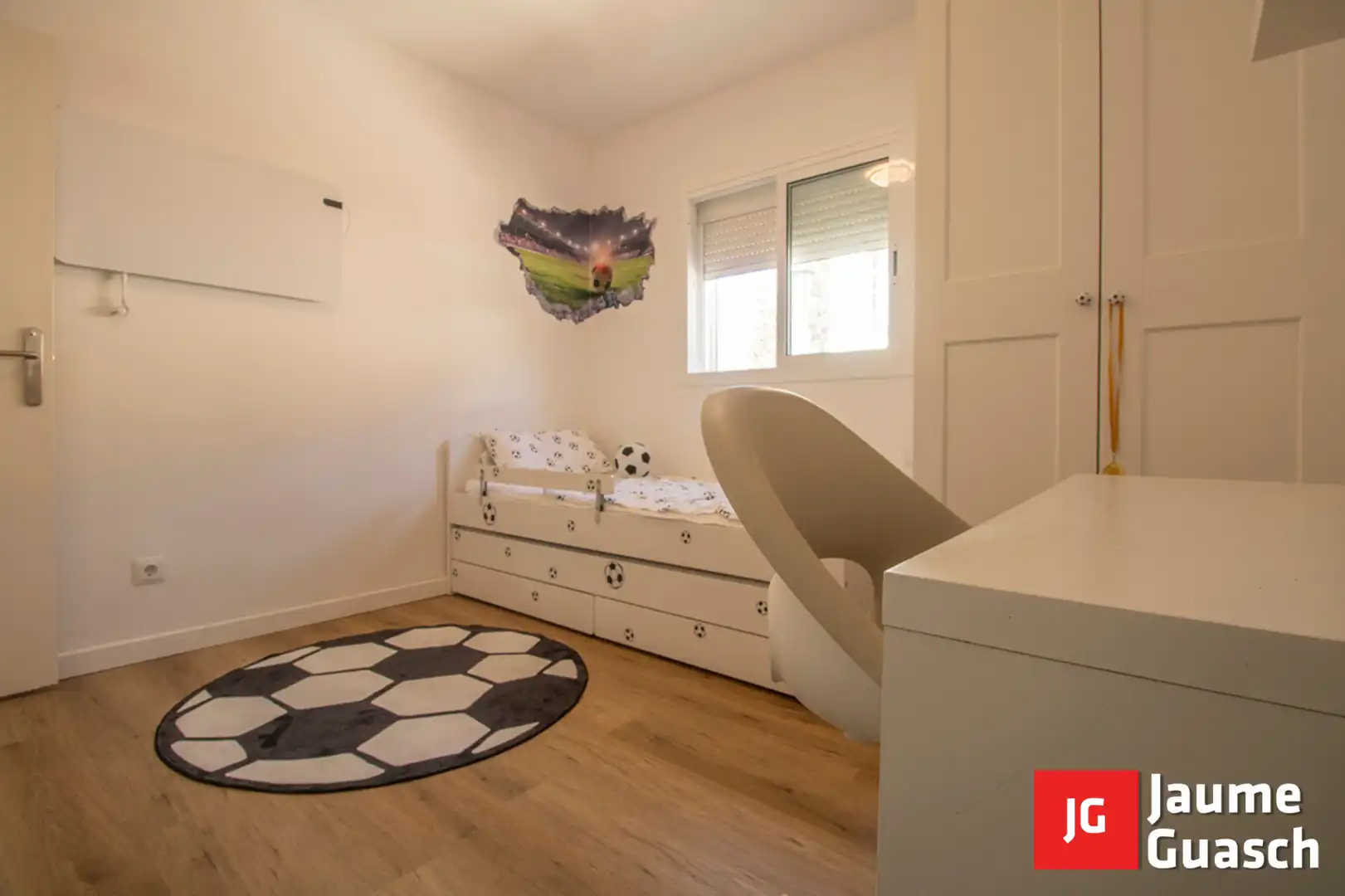 Bedroom of Detached homes for sale in La Pobla de Montornès    with Heating, Private garden and Parquet flooring