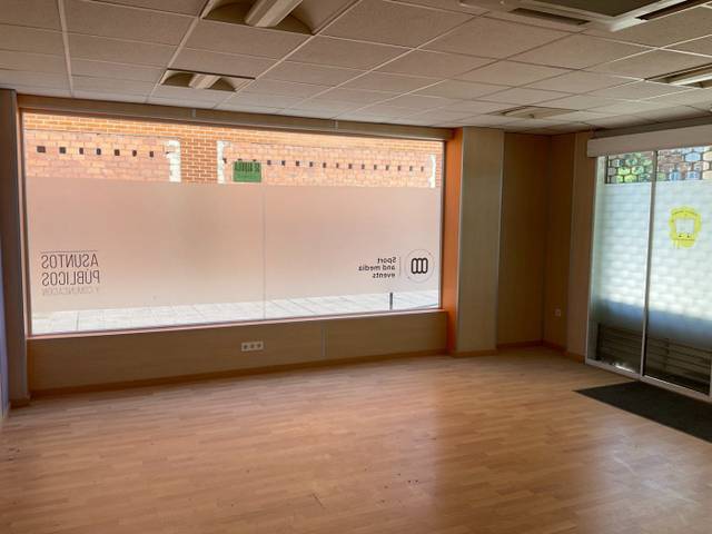 Local comercial en Alquiler en Parque Goya