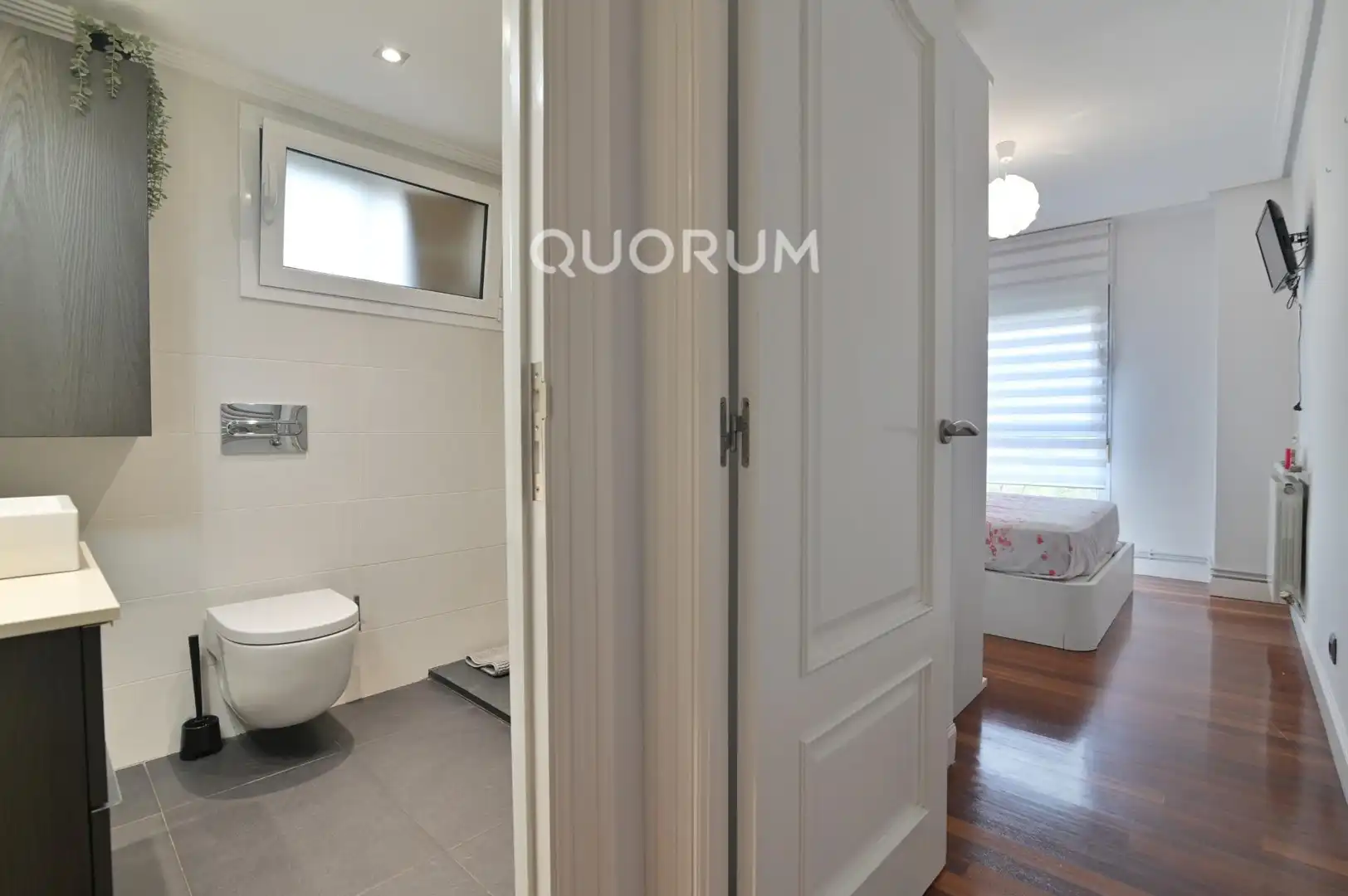 Baño de Piso en venta en Bilbao  con Calefacción y Amueblado