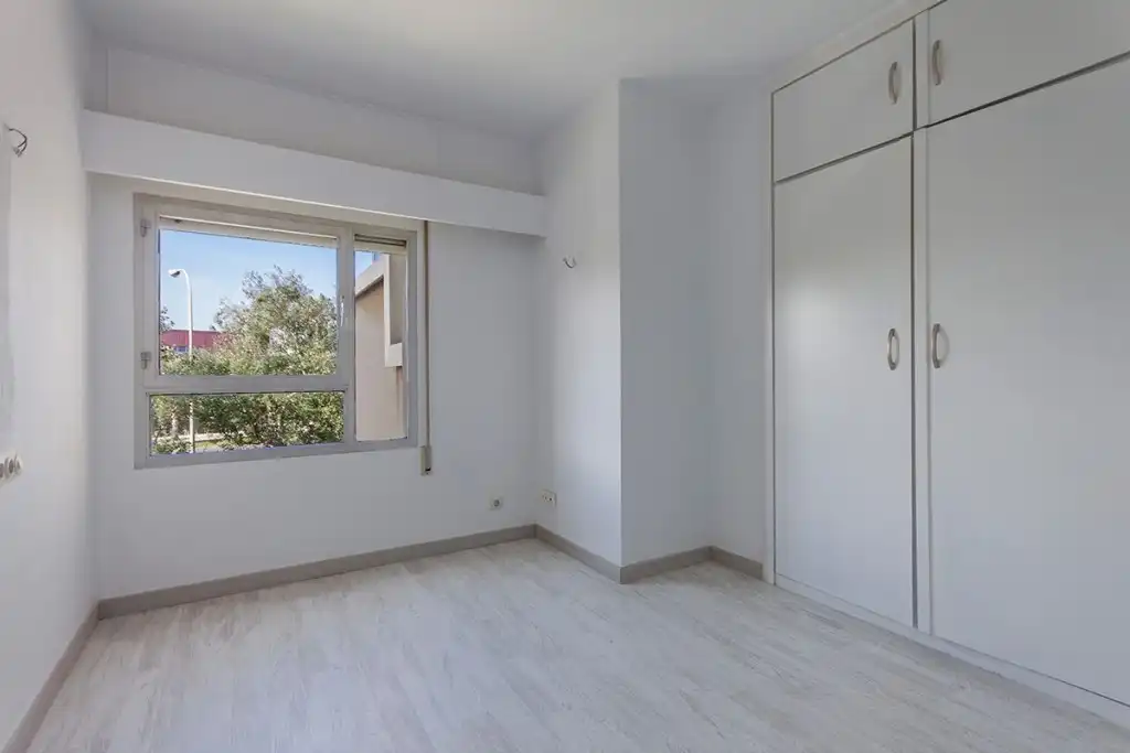 Bedroom of Apartments for sale in  Palma de Mallorca  with Air Conditioner, Heating and Parquet flooring