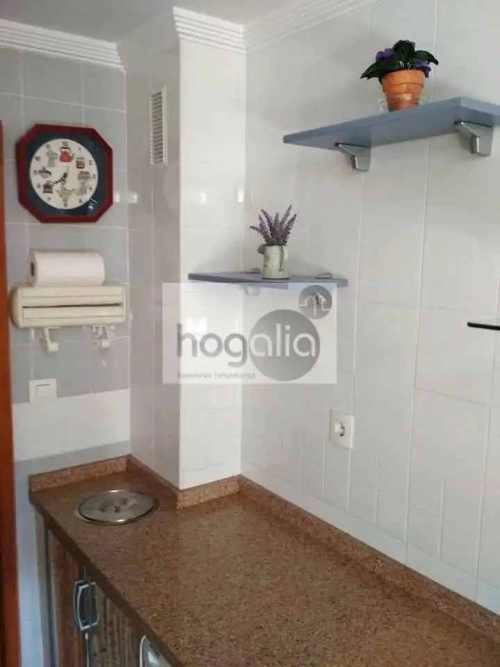 Baño de Piso de alquiler en Sevilla con Aire acondicionado, Amueblado y Balcón