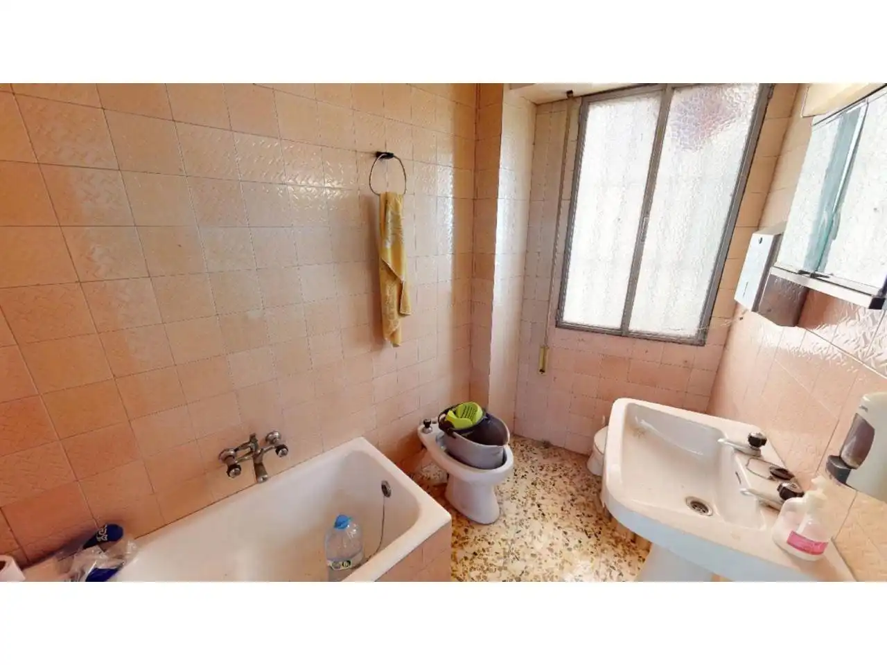 Schlafzimmer von Büro zum Verkauf in Caravaca de la Cruz mit Klimaanlage