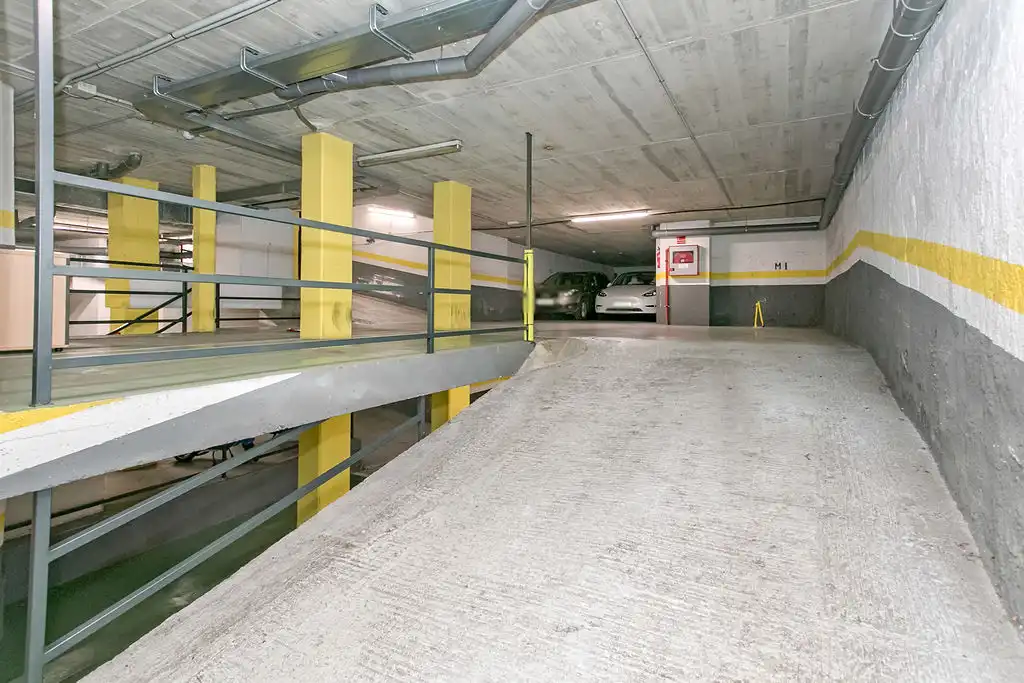 Parking avec ascenseur à vendre à C/ Saragossa, imagen 12