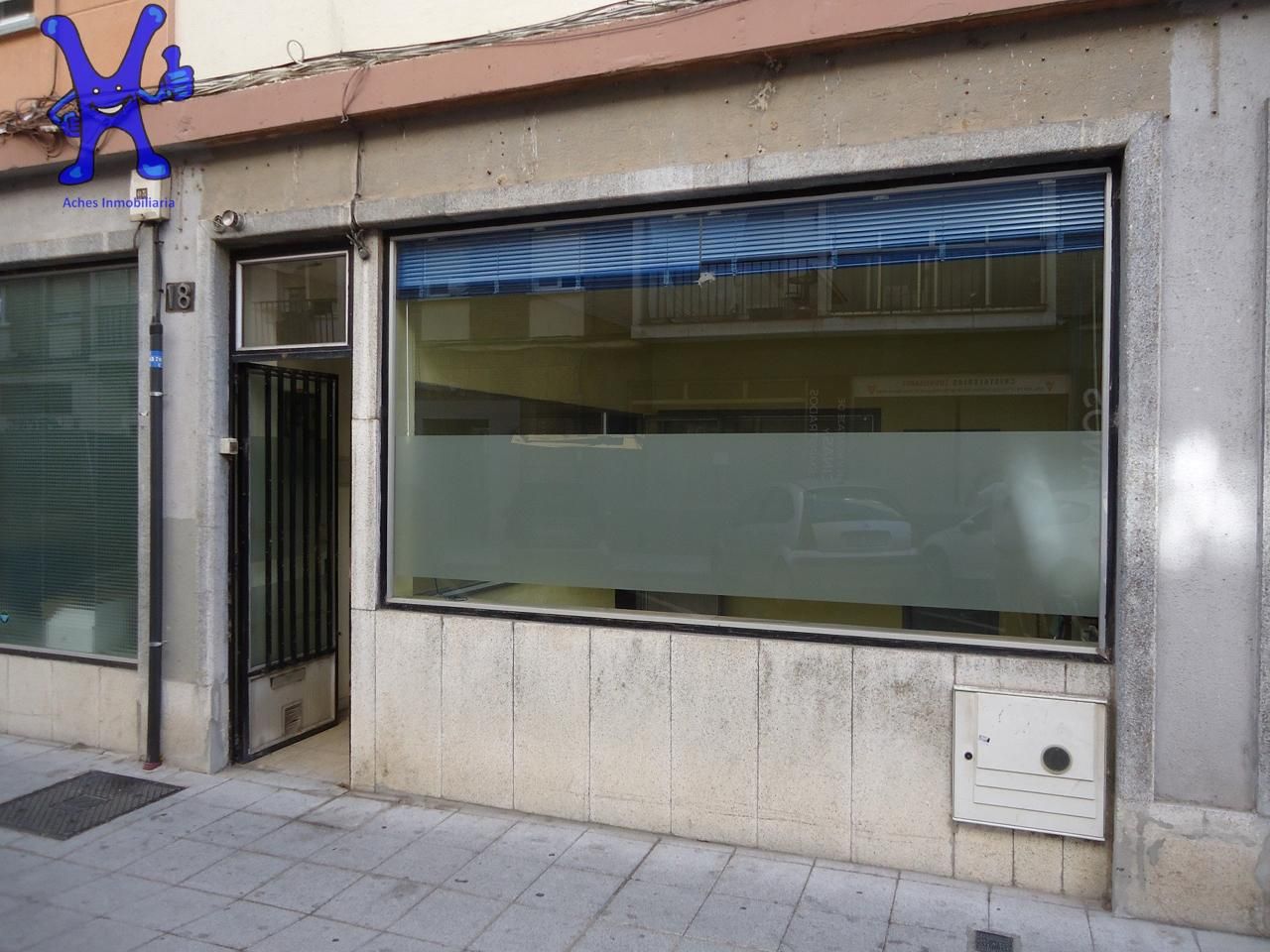 Vista exterior de Local en venda en Salamanca Capital