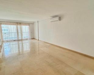 Sala d'estar de Apartament de lloguer en  Palma de Mallorca amb Aire condicionat, Calefacció i Terrassa
