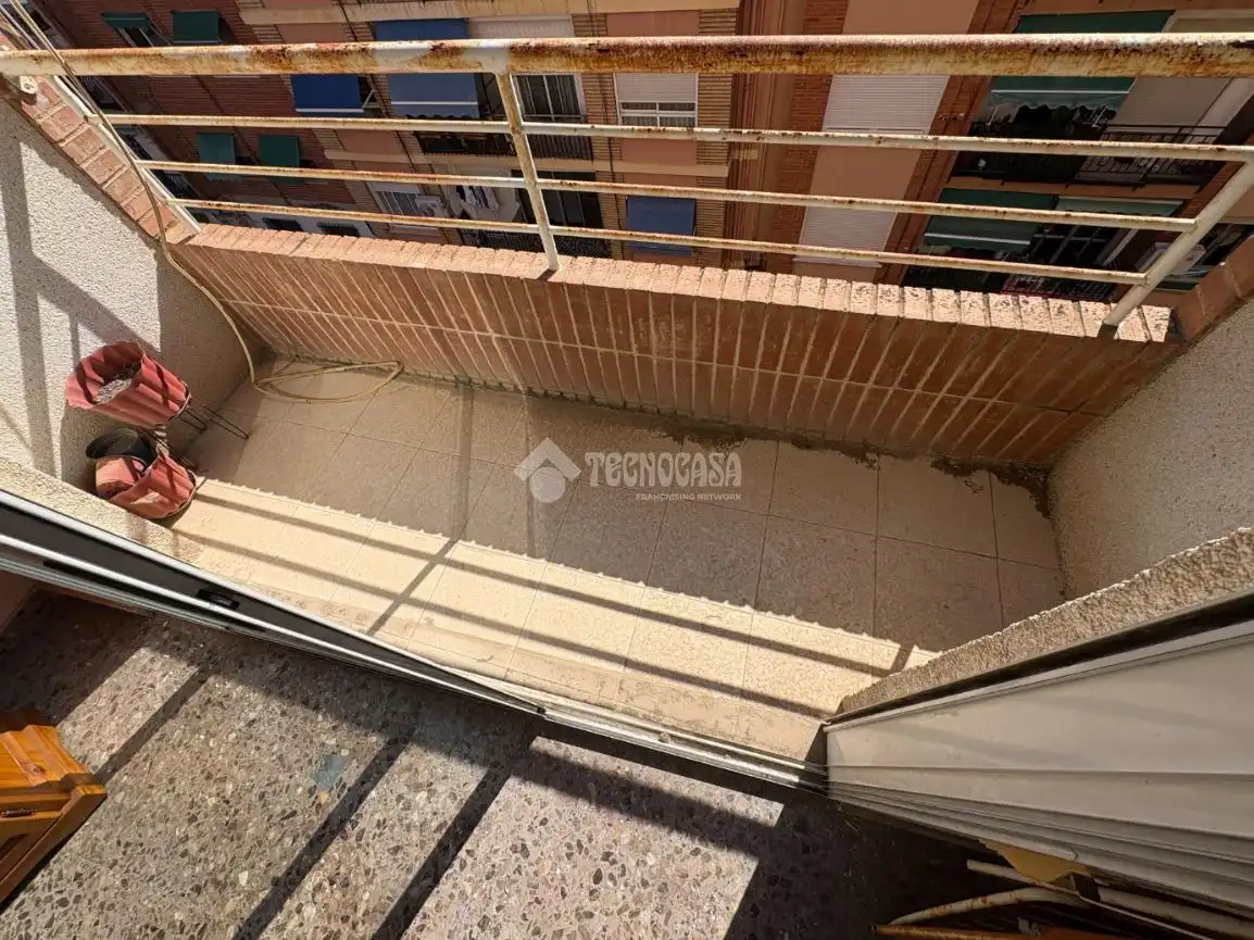 Terraza de Piso en venta en Burjassot con Balcón