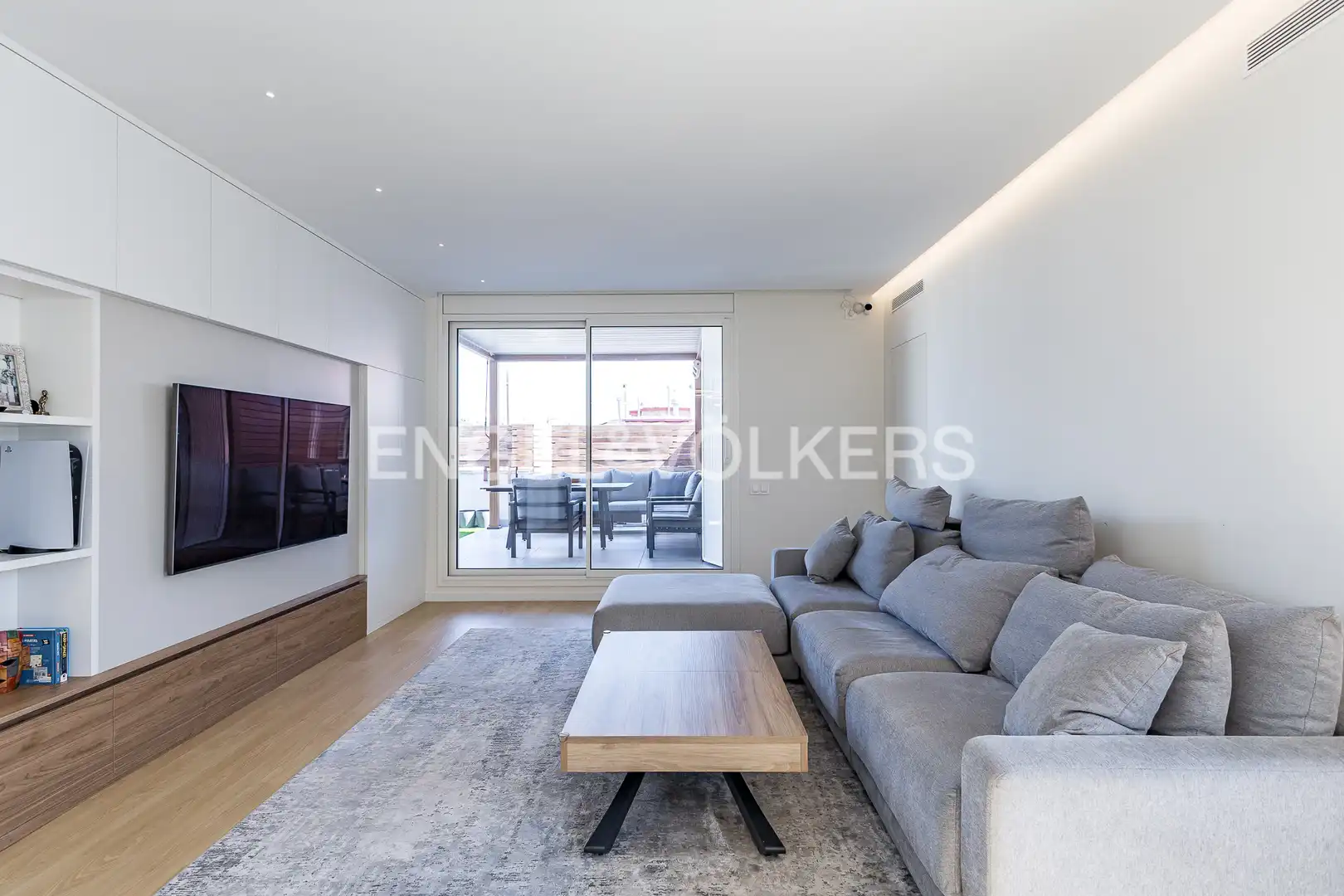 Living room of Attic for sale in Barcelona  with Air Conditioner, Heating and Private garden