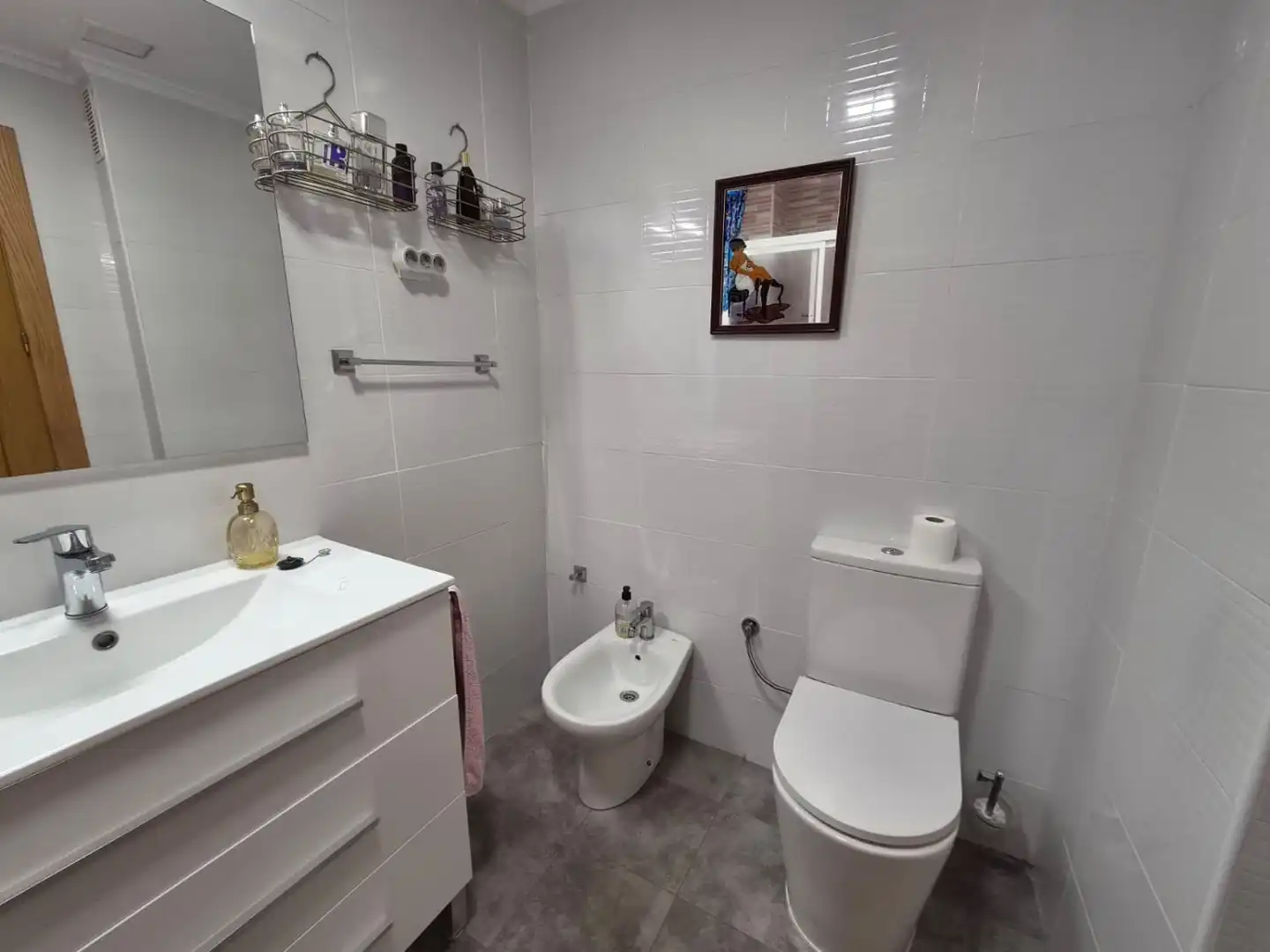Badezimmer von Wohnung zur Miete in Águilas mit Klimaanlage und Balkon