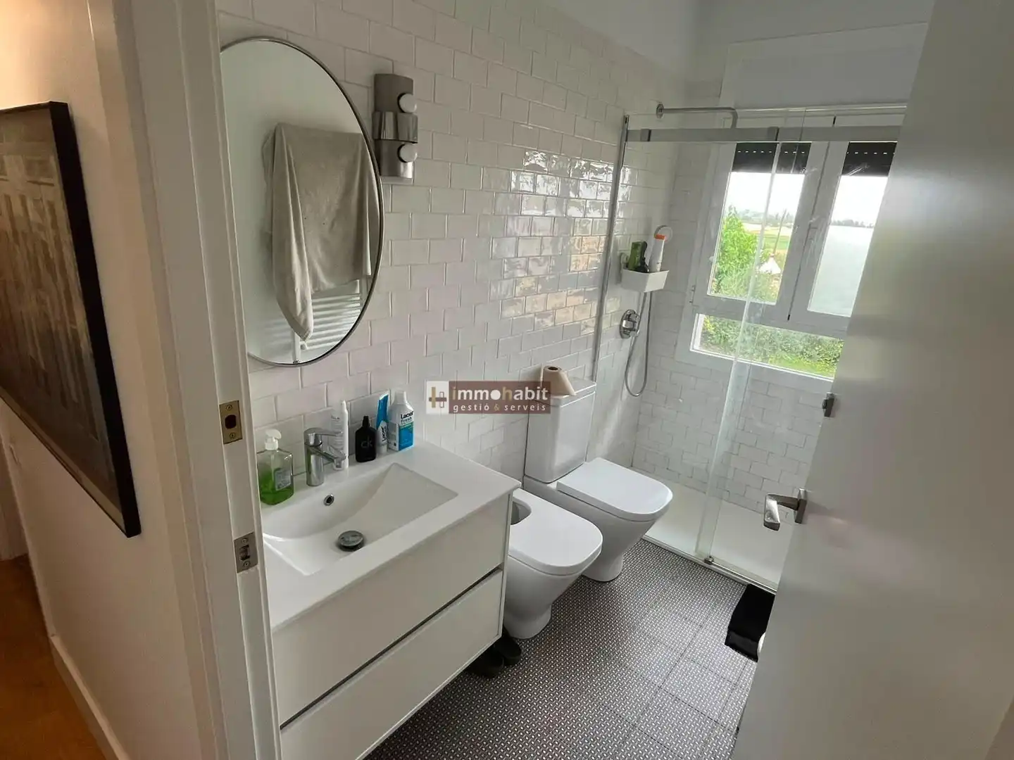 Bathroom of Houses for sale in Lleida  with Air Conditioner, Heating and Private garden