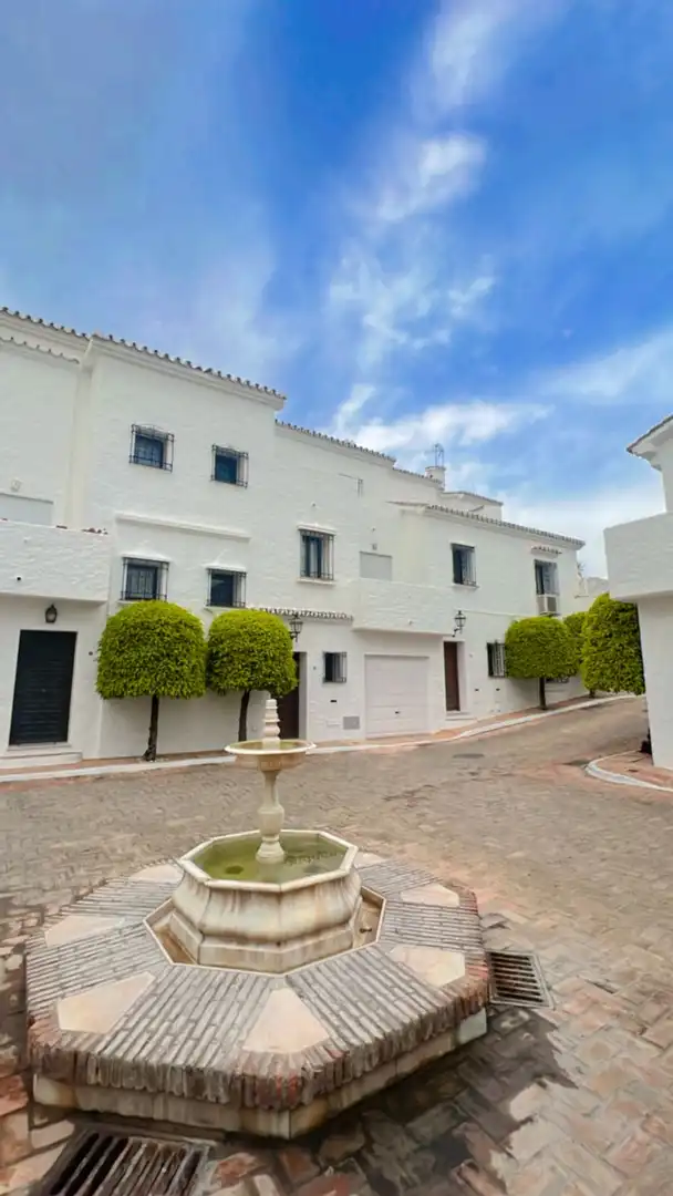 Adossat en venda a Nueva Andalucía, imagen 34