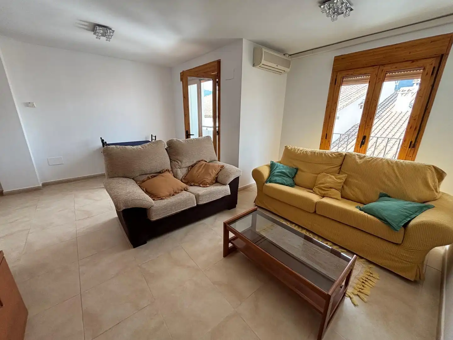 Sala d'estar de Apartament en venda en El Castell de Guadalest amb Aire condicionat