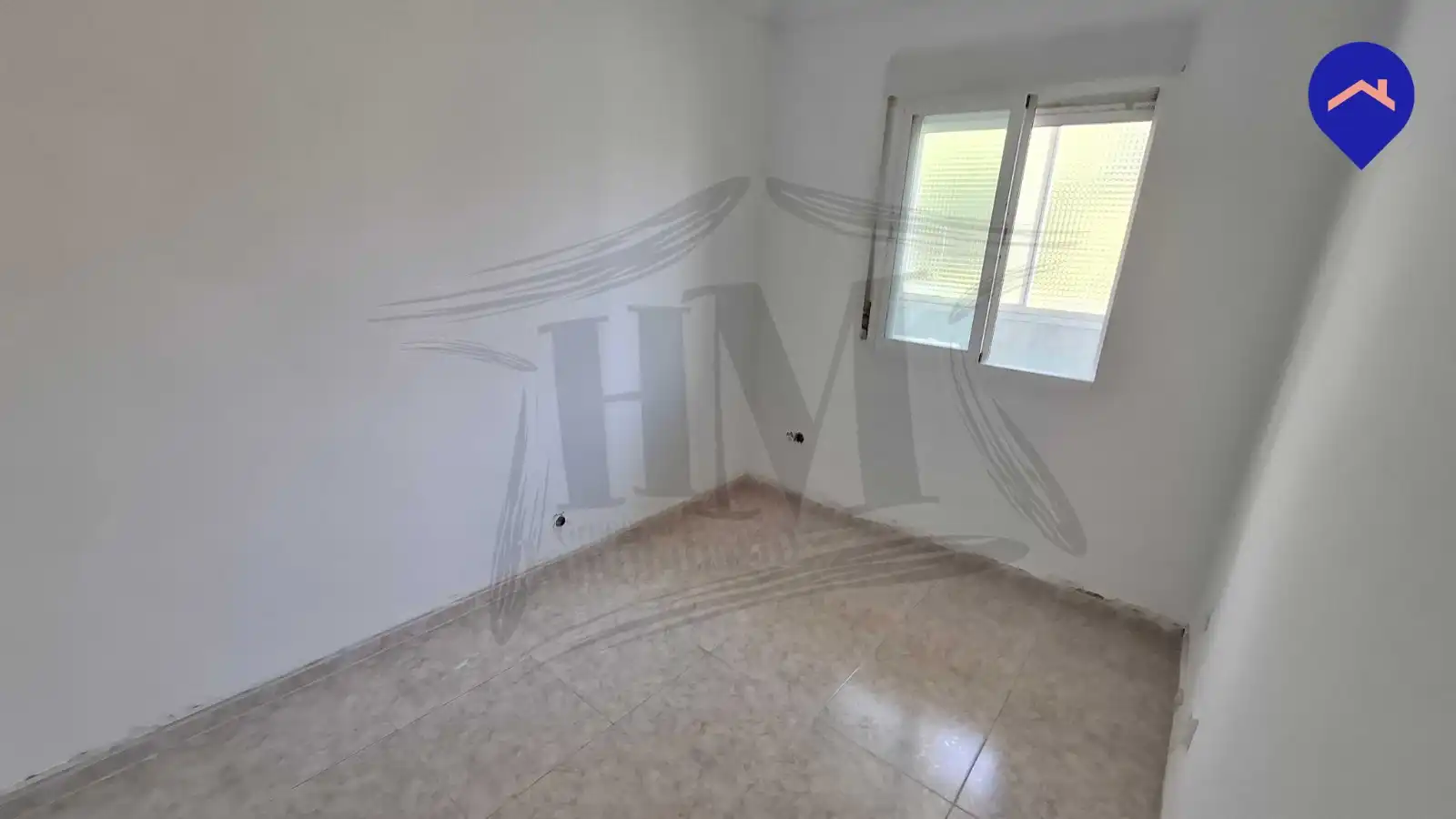 Habitación de Piso en venta en Madrid con Calefacción y Alarma