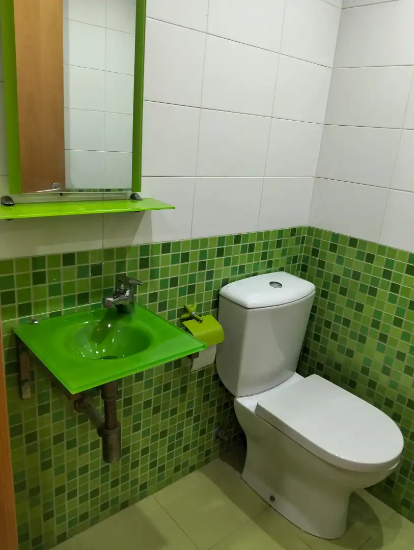Baño de Dúplex en venta en Cadrete con Aire acondicionado, Calefacción y Parquet
