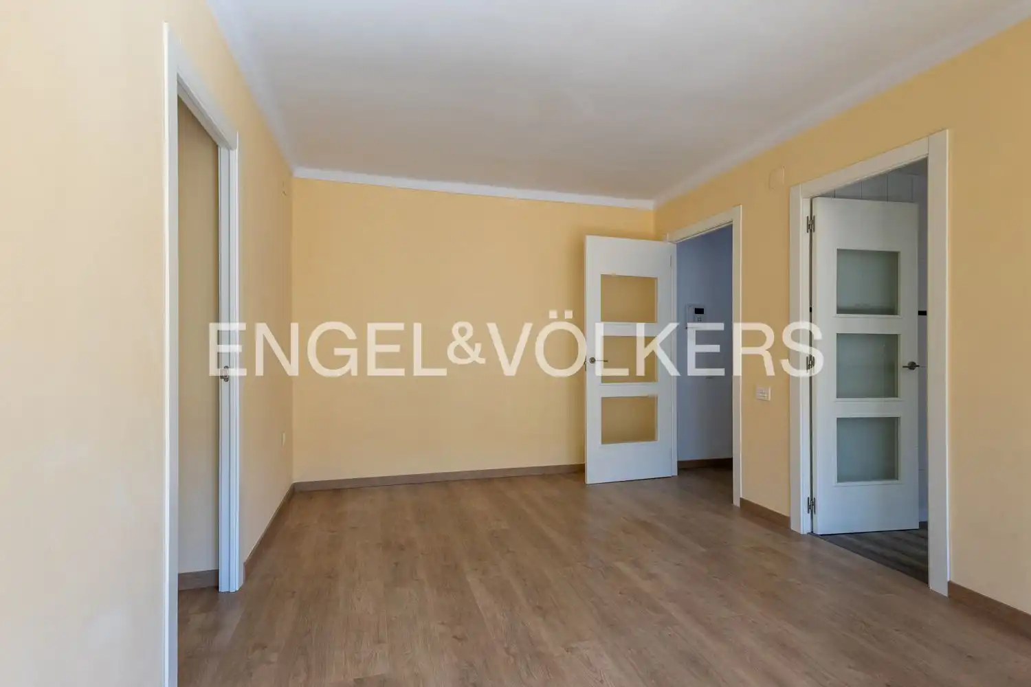 Piso de alquiler en Valencia con Aire acondicionado, Calefacción y Parquet