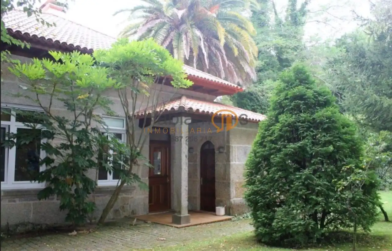 Xalet amb piscina en venda a O Grove, imagen 2