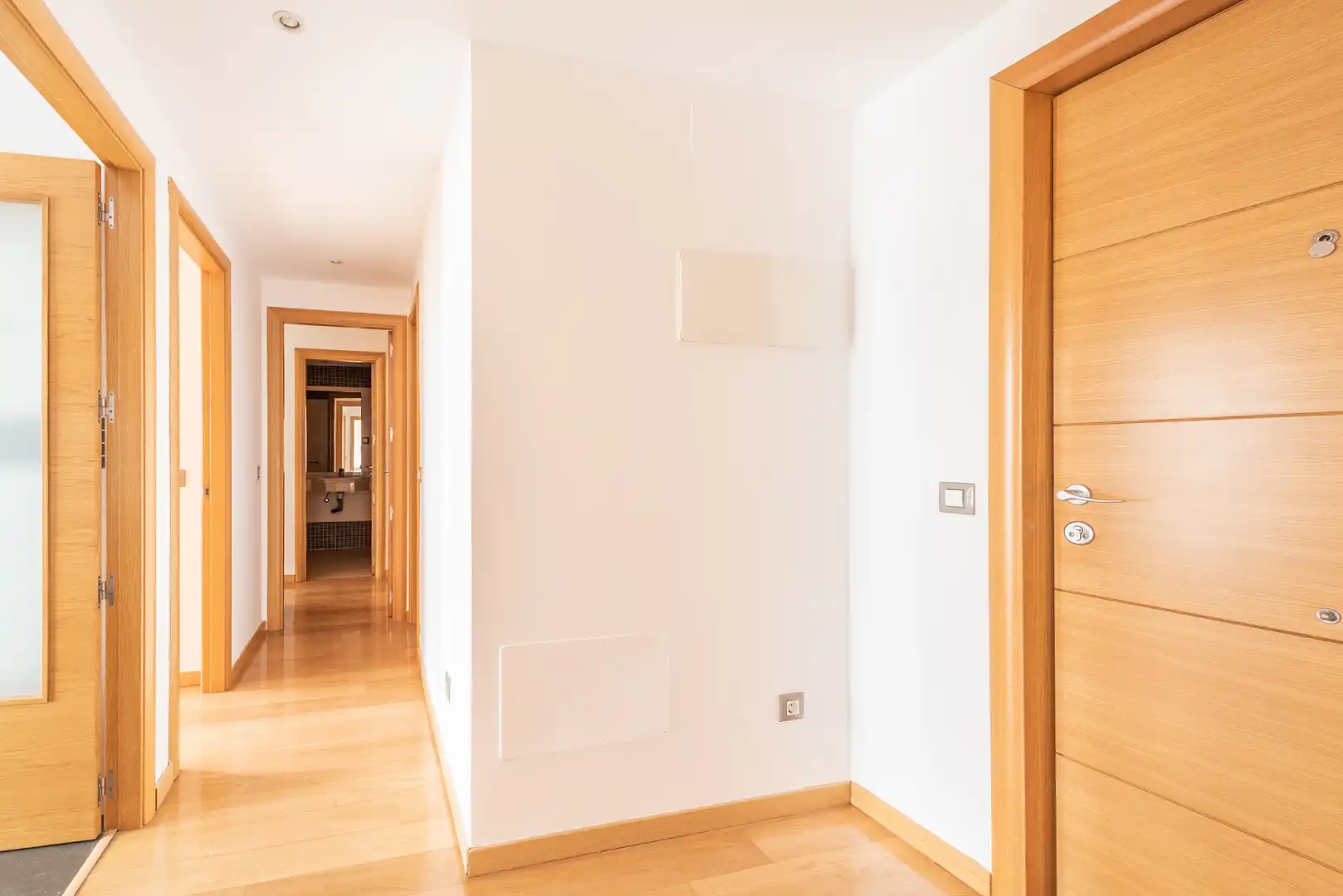 Flat with terrace for sale in Embalse De Navacerrada 51, imagen 2