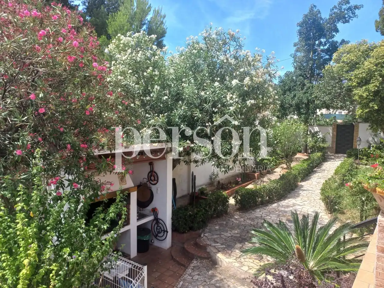 Jardín de Casa o chalet en venta en Chiva con Aire acondicionado, Jardín privado y Terraza