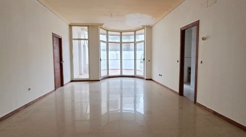 Photo 4 of Flat for sale in Calle de Pinto, Pintores - Ferial, Parla