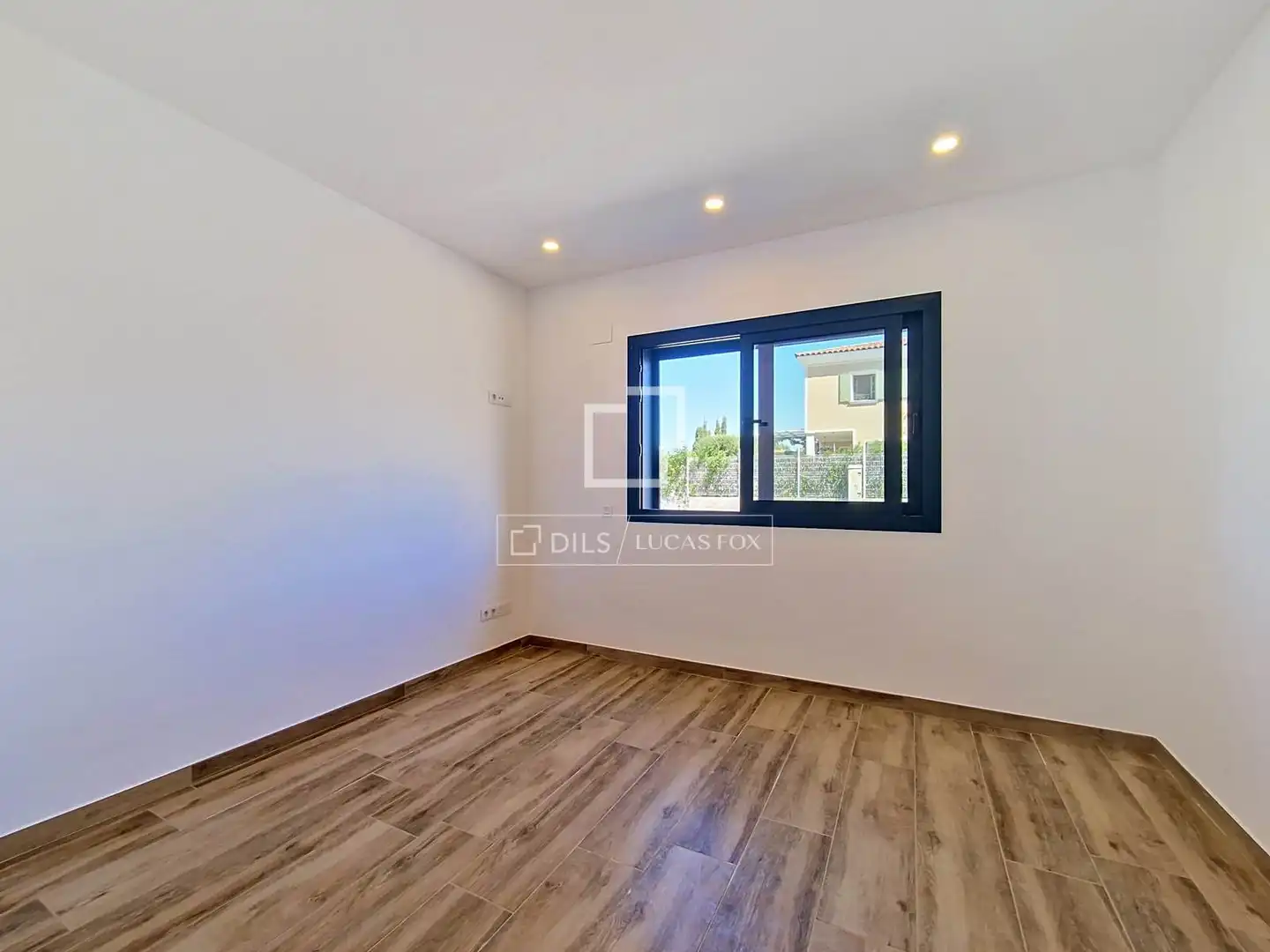 Vista exterior de Casa o chalet en venta en El Vendrell con Aire acondicionado, Calefacción y Jardín privado