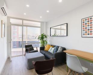 Sala d'estar de Apartament de lloguer en  Barcelona Capital amb Aire condicionat, Calefacció i Moblat