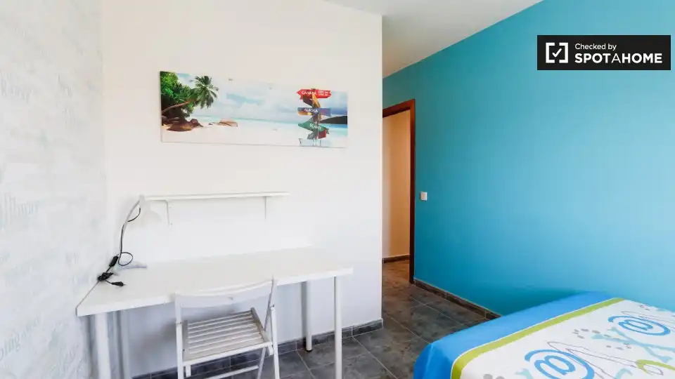 Bedroom of Flat for rent in Alcalá de Henares  with Air Conditioner, Heating and Furnished