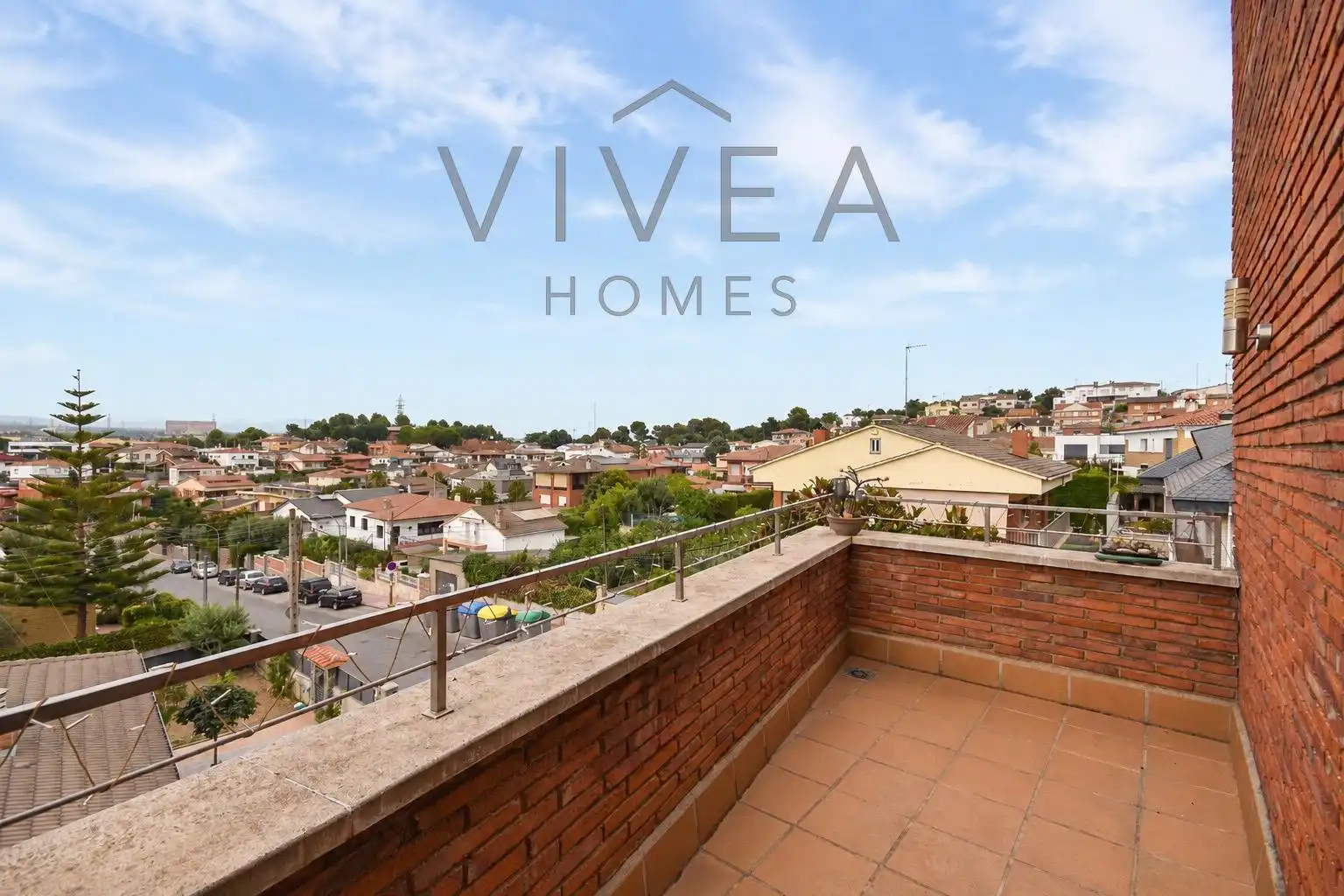 Vista exterior de Casa o chalet en venta en Sabadell con Aire acondicionado, Calefacción y Jardín privado