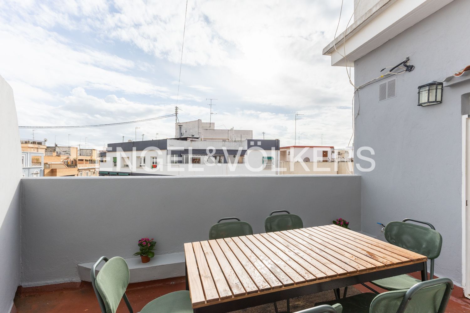 Terrace of Apartment to rent in  Valencia Capital  with Air Conditioner, Heating and Terrace